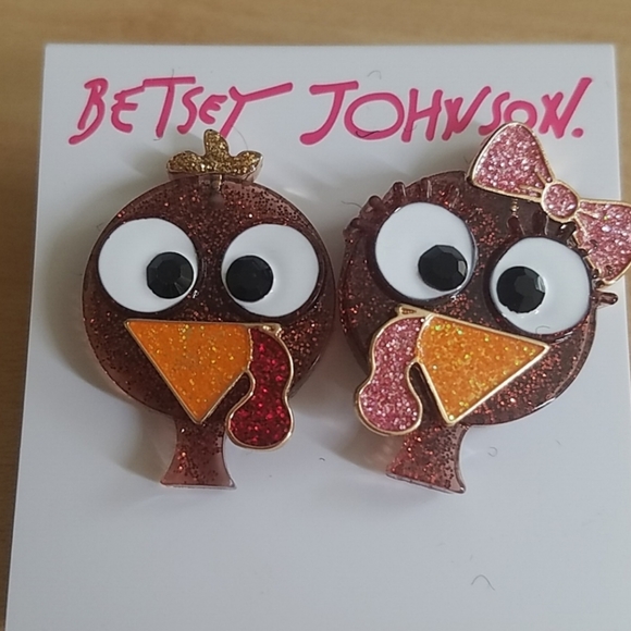 Betsey Johnson turkey stud earrings - Picture 1 of 1